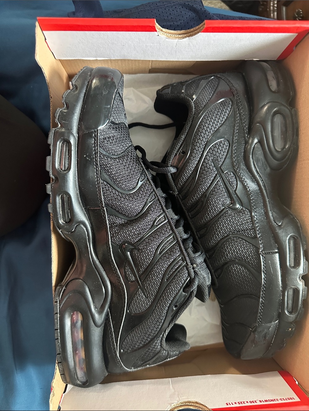 Mens All black Airmax
